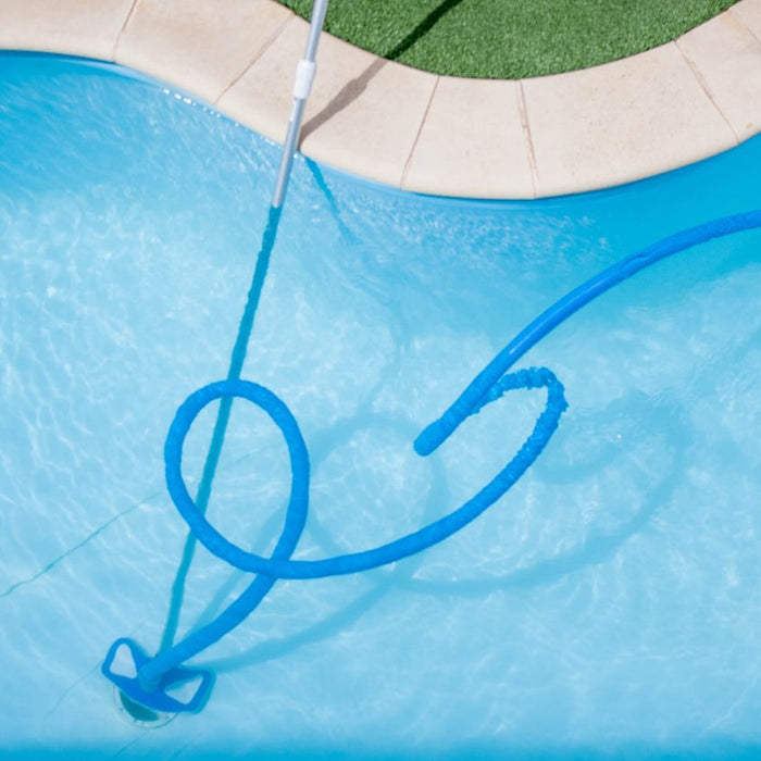 Weekly Pool Maintainenace